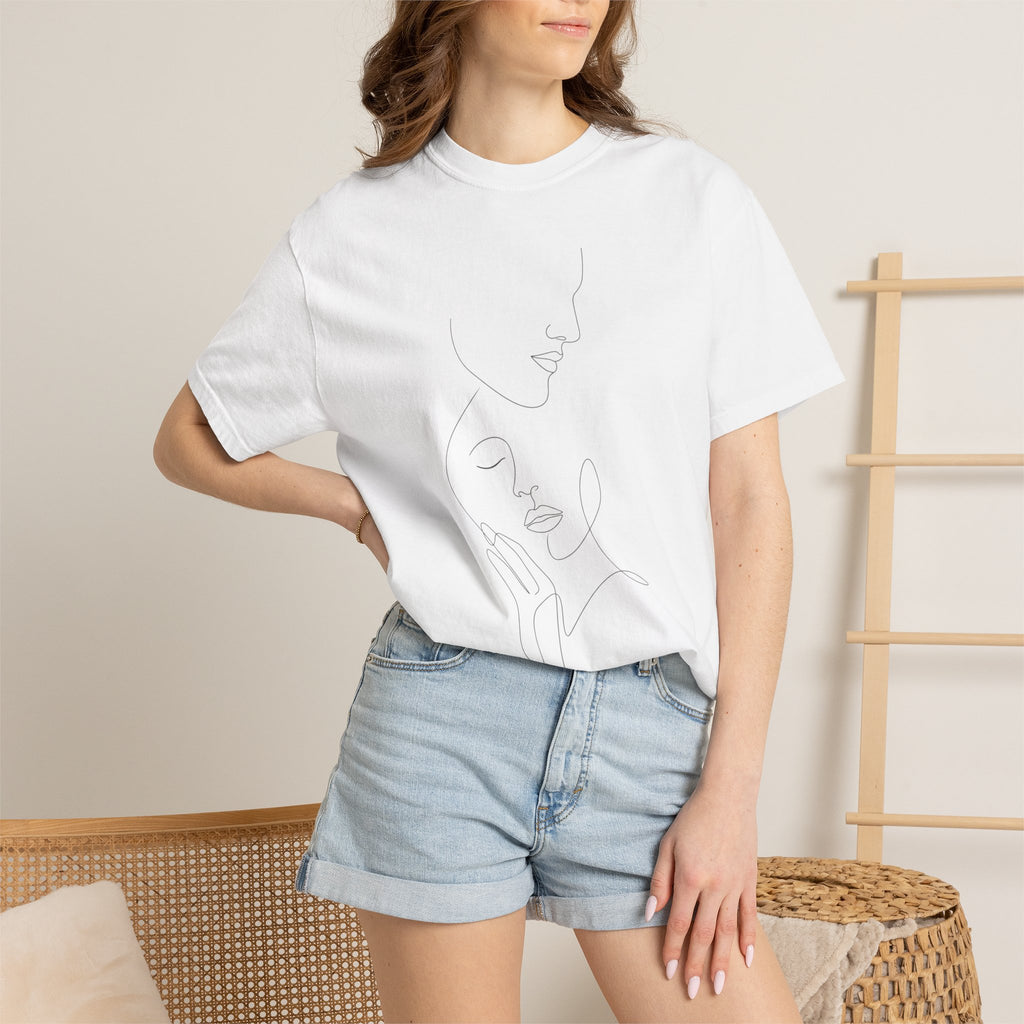 Minimalist Faces - LineArt - Graphic Tee
