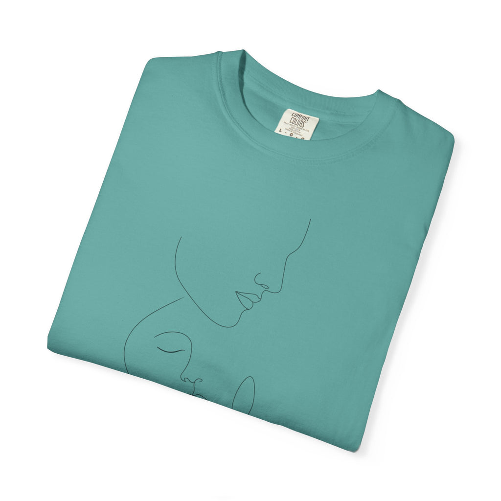 Minimalist Faces - LineArt - Graphic Tee