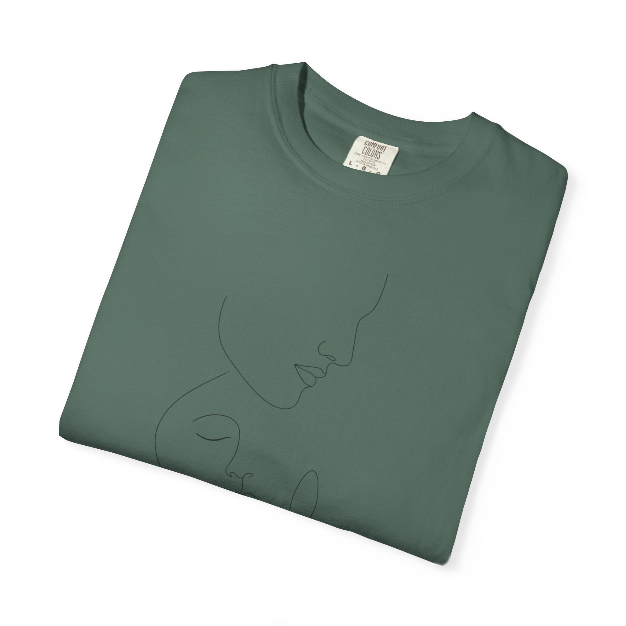 Minimalist Faces - LineArt - Graphic Tee