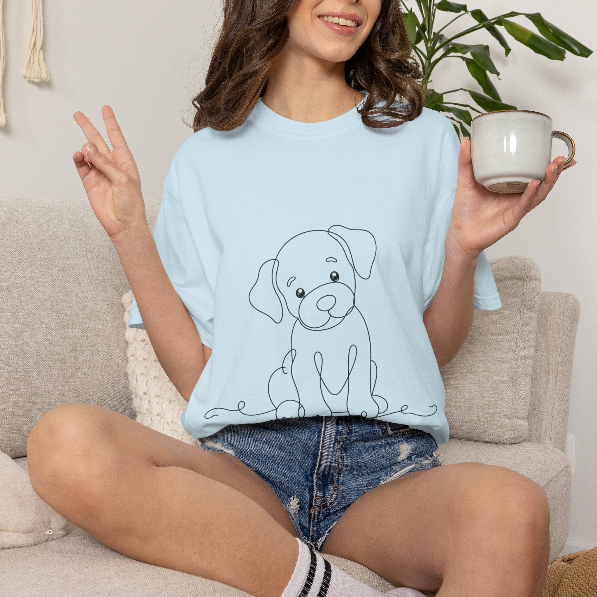 Puppy - LineArt - Graphic Tee