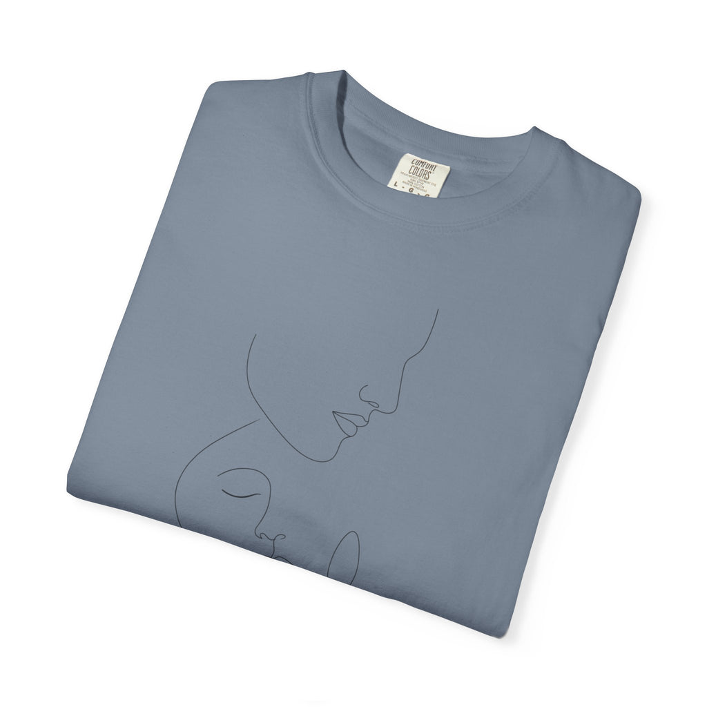 Minimalist Faces - LineArt - Graphic Tee